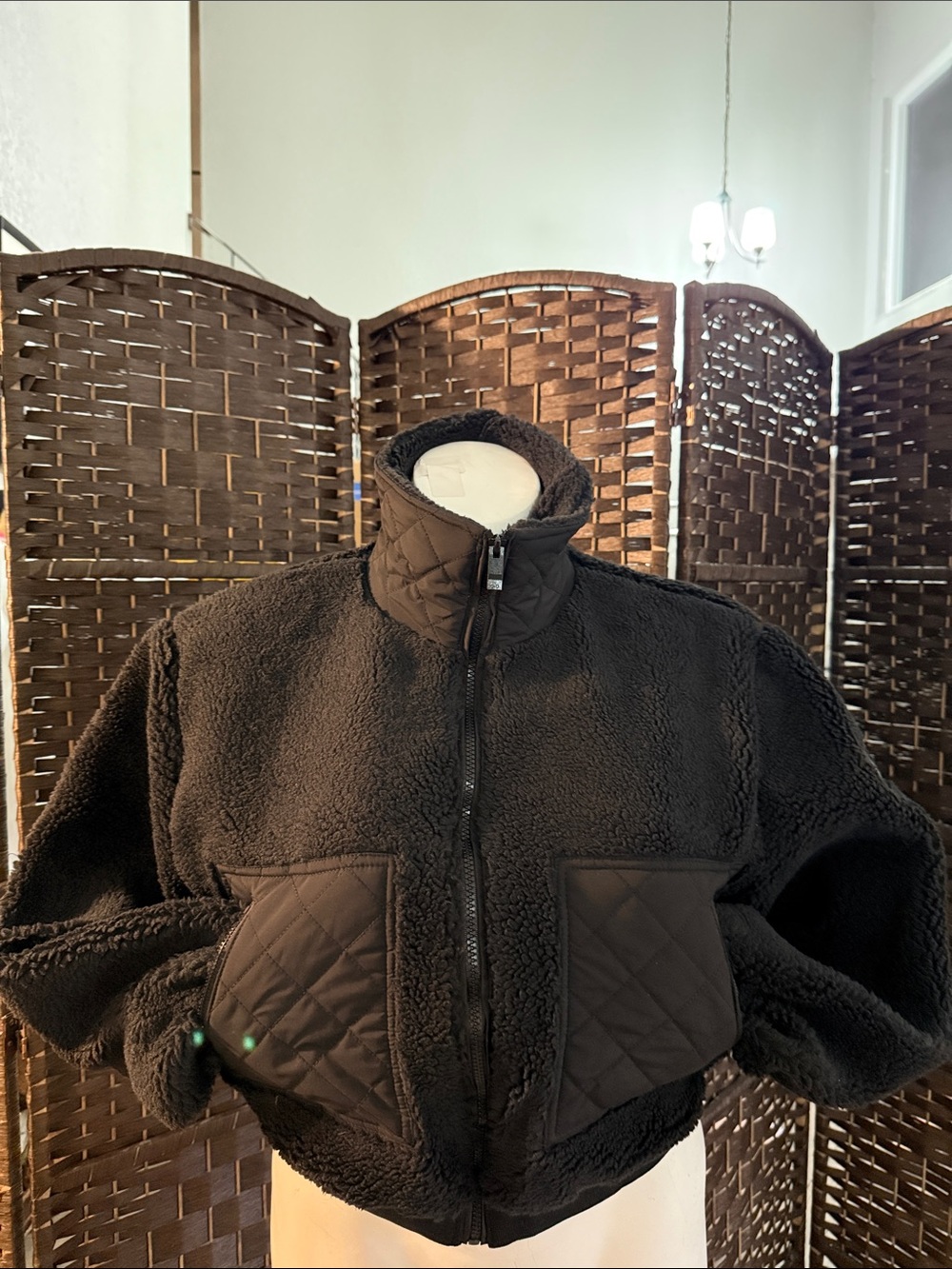 ALO Yoga Black Quilted Pocket Teddy Jacket